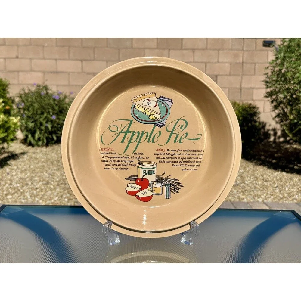 Ceramic Universal Trumps Apple Pie Dish Plate W/ Recipe 11.5” Round Cottagecore